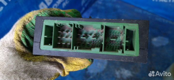 Модуль питания Bmw E65 седан N62B44 2003