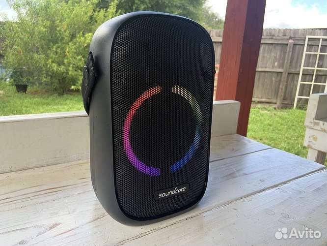 Портативная колонка Anker Soundcore Rave