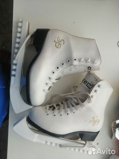 Коньки фигурные детские 30 размер