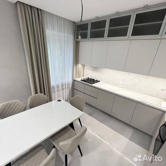 Кухонный гарнитур угловой