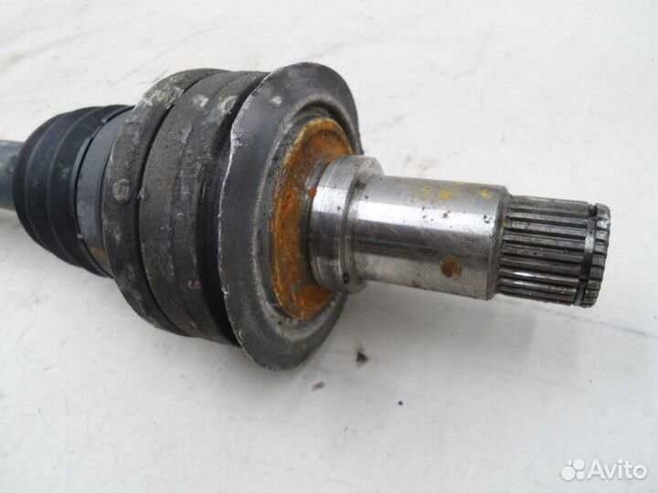 Полуось задняя левая Mercedes C-klasse W204