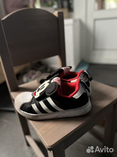 Кросовки детские adidas 30 размер