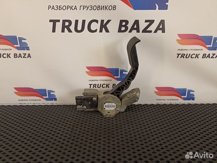 1879728 Педаль газа Daf XF105