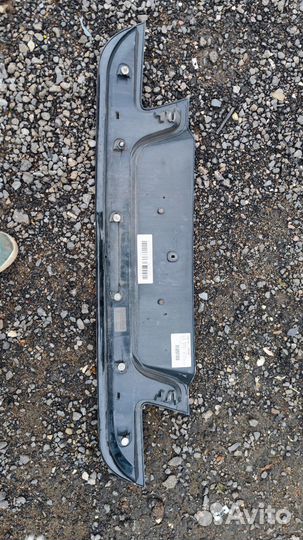 Накладка крышки багажника бмв 7 f01 f02