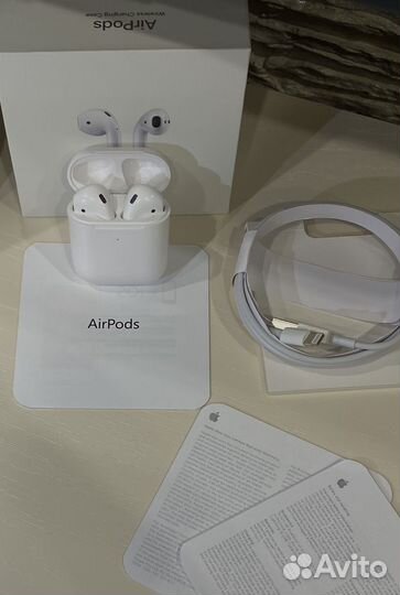 Airpods 2