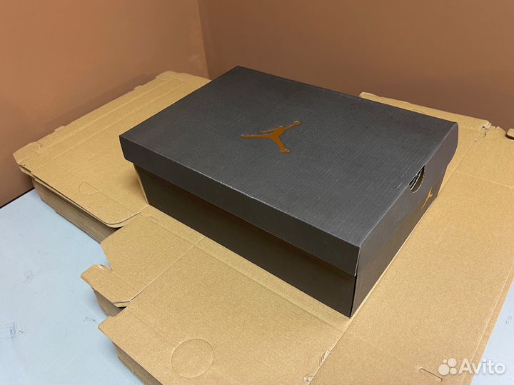 Коробки из под обуви Nike