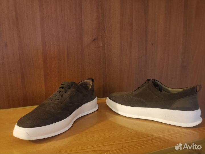 Кроссовки мужские