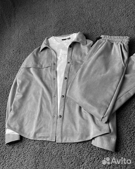 Костюм мужской двойка