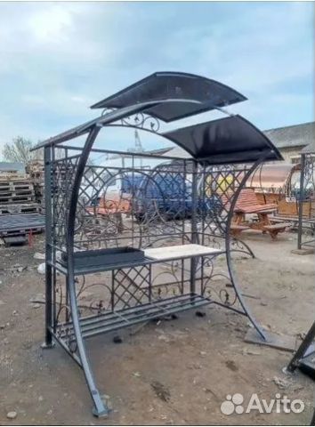 Мангальная зона с крышей новинка