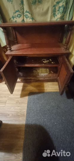 Старинный буфет