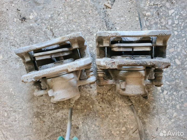 Суппорт тормозной левый LADA Largus K4M 2016