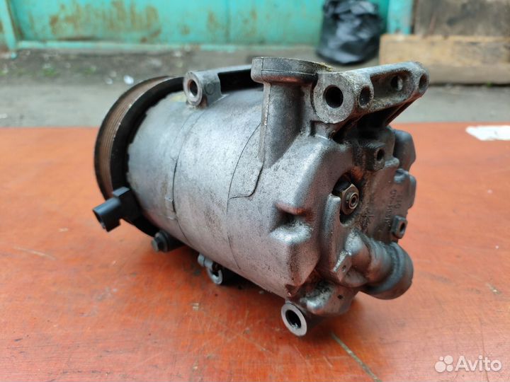 Компрессор кондиционера Ford Transit 3.2 tdci