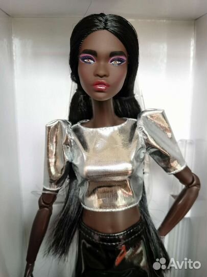 Кукла Барби