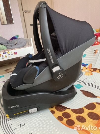 Автолюлька maxi cosi pebble plus с базой isofix