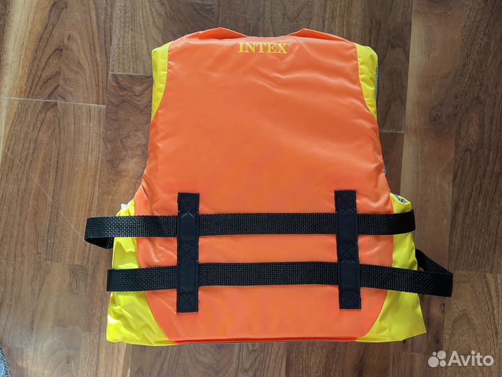 Спасательный жилет для детей