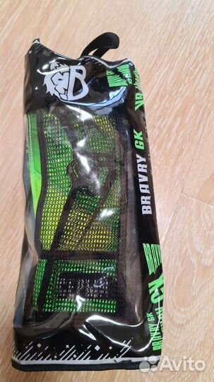 Вратарские перчатки