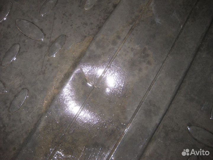 Коврик в багажник для Тойота Ленд Краузер