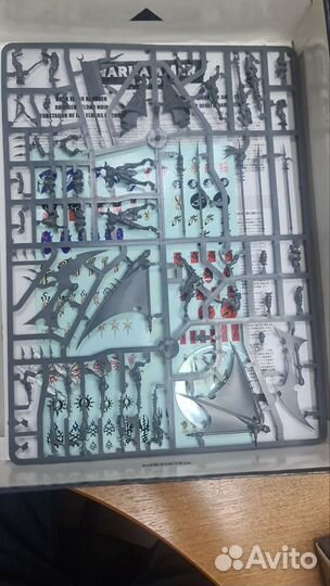 Warhammer 40k - Dark Eldar (Drukhari) Ravager