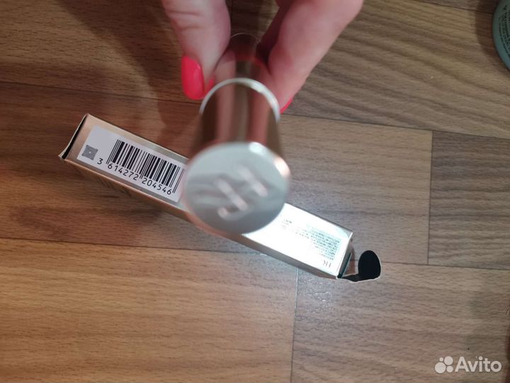 Блеск для губ HR