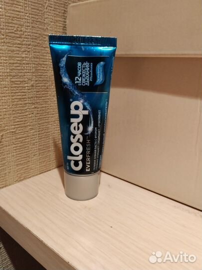 Зубная паста маленькая