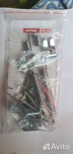 Монтажный комплект барабанных колодок