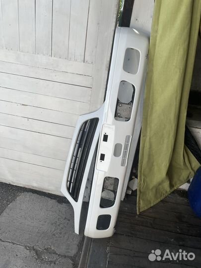 Бампер передний тайота toyo ACE