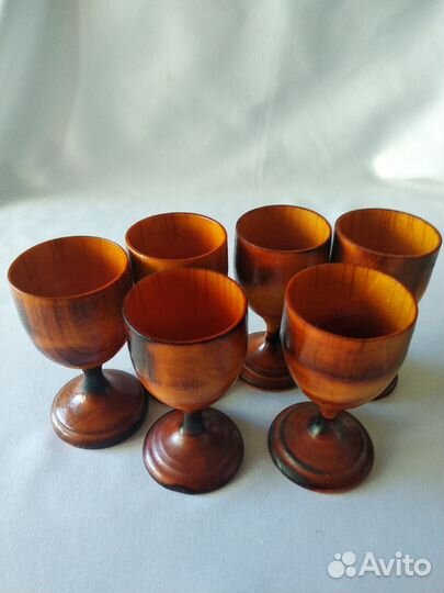 Сувенирный набор из дерева: графин с 6 рюмками