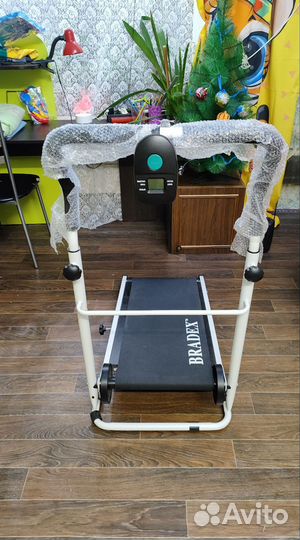 Беговая дорожка механическая