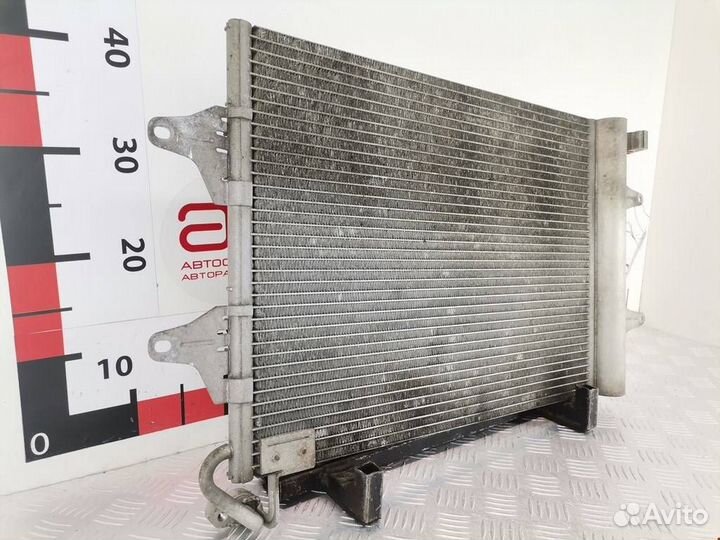 Радиатор кондиционера Volkswagen Fox 2 2005
