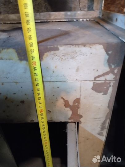 Сейф металлический