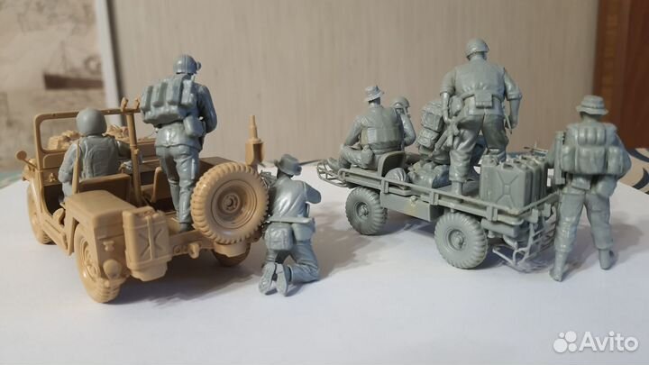 Неокрашенные модели и солдаты в масштабе 1/35