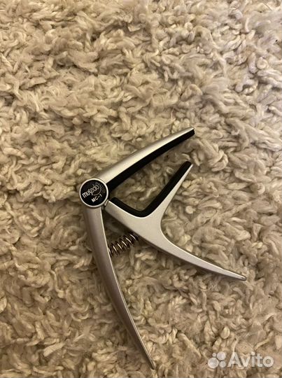 Акустическая гитара Norman