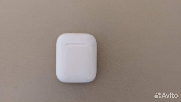 AirPods 2