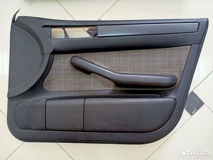 Обшивки дверей Audi 2000-2005