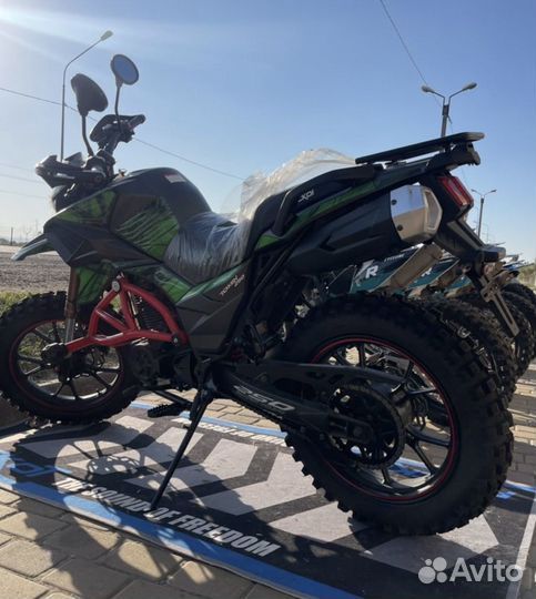 Кроссовый мотоцикл