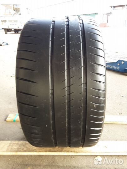 Michelin Pilot Sport 4 245/45 R18