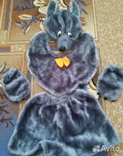 Новогодний костюм волка