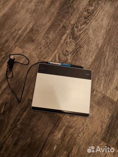 Графический планшет wacom intuos