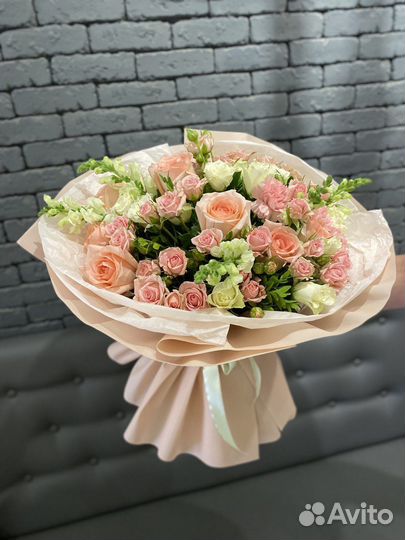 Ночная доставка букета