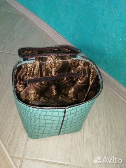 Продаётся женский стильный рюкзак