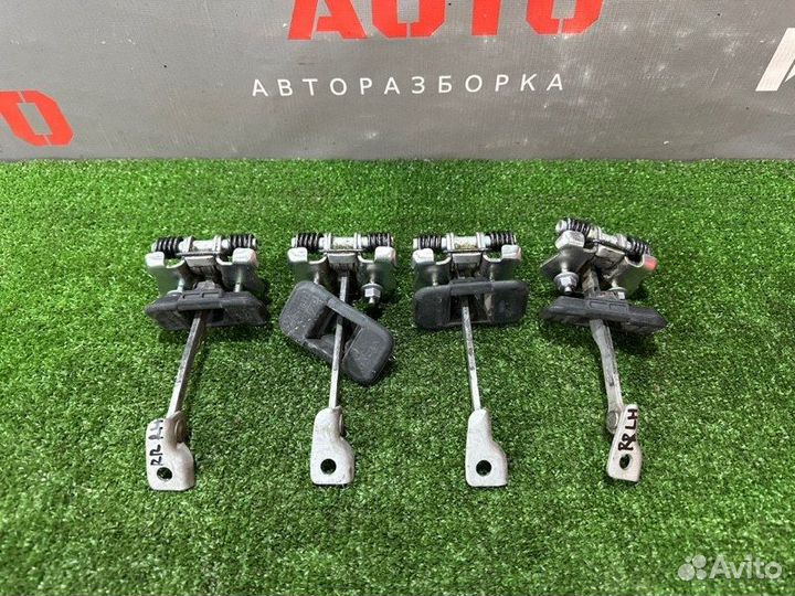 Ограничитель двери LADA X-Ray Cross 1.6 H4MD 2022