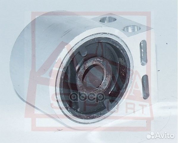 Сайлентблок задний переднего рычага С кронштейн