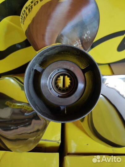 Новый гребной винт Yamaha 40-60, шаг 11, сталь