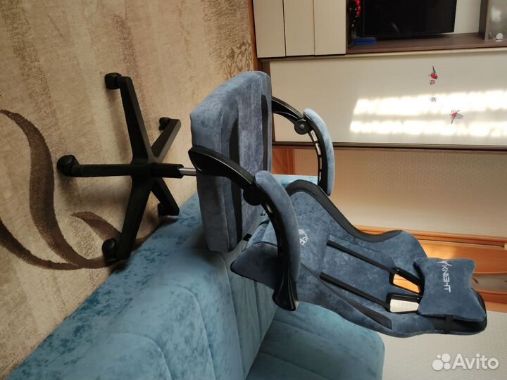 Кресло игровое Knight Wolf