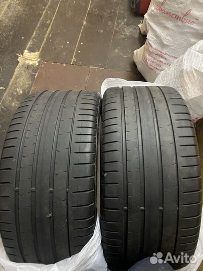 Pirelli P Zero 255/30 R20