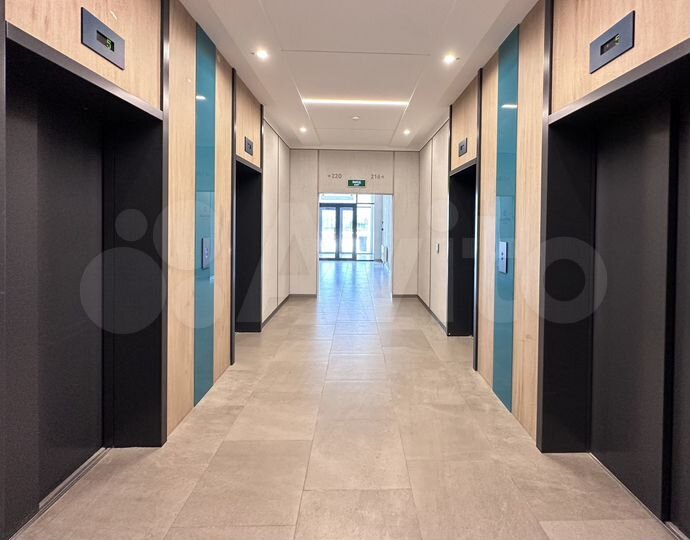 2-к. квартира, 50 м², 1/20 эт.