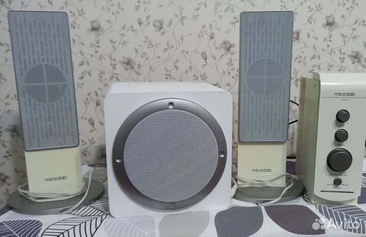 Акустические колонки