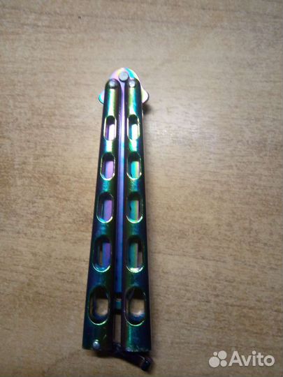 Бабочка бензиновая