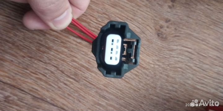 Разъем фишка датчика распредвала Ниссан note Е11