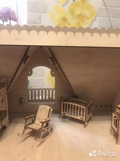 Домик кукольный